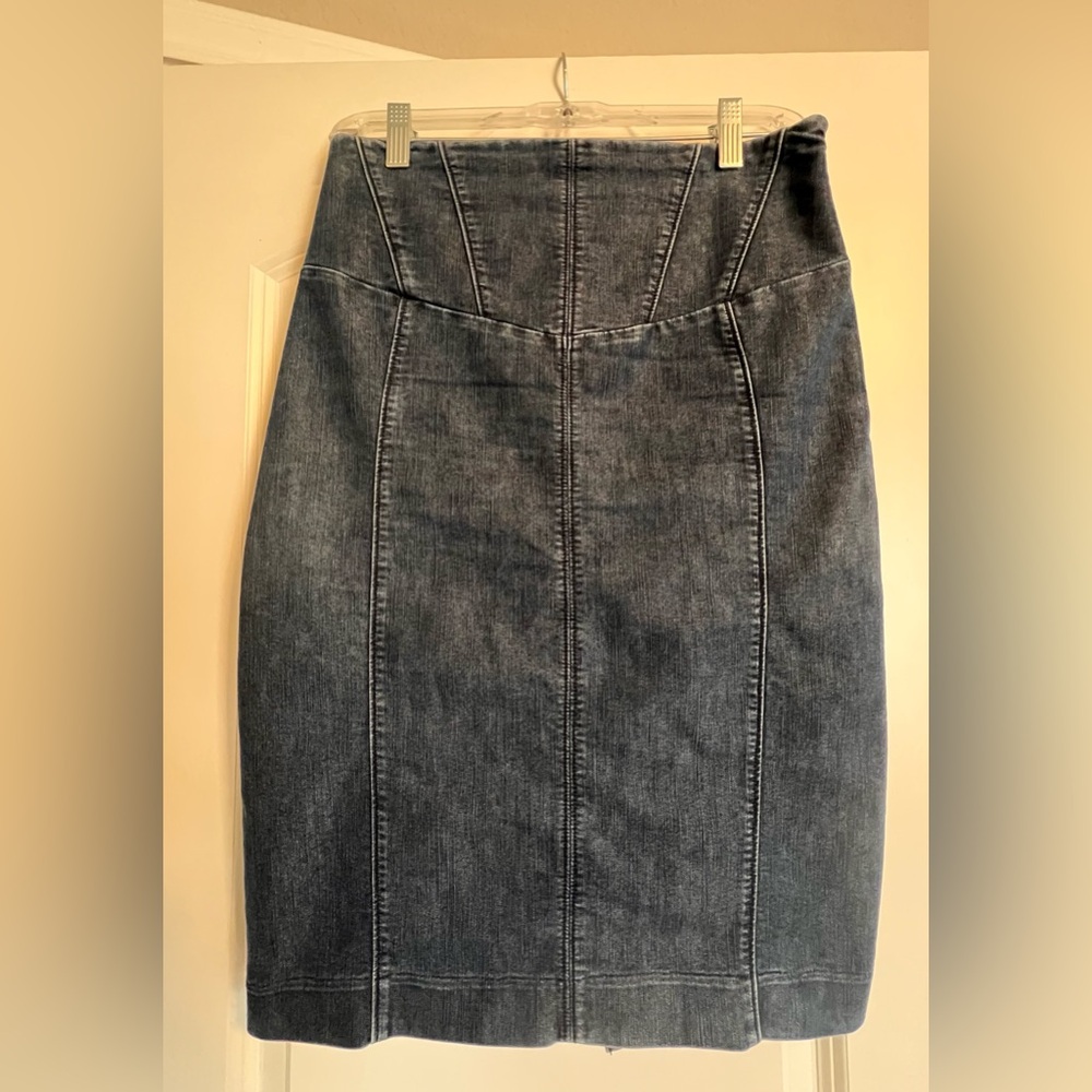 Express Design Studio Denim Pencil Skirt - Size 8